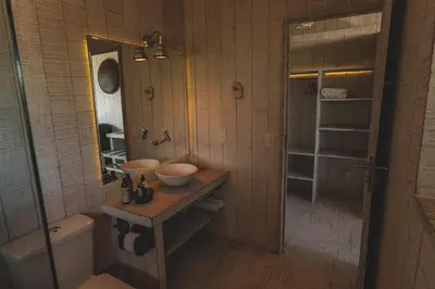Uma casa de banho em Casa Uru