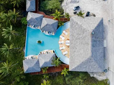 A piscina em ou perto de MKNI Hotel - Makani Experience