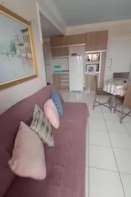 Uma área de estar em Crystal Park Flat
