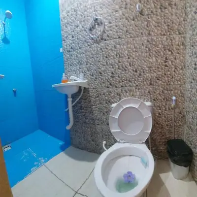 Uma casa de banho em Casa Boa Venttura - Guajiru Trairi com ar e piscina
