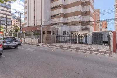 A vizinhança circundante ou próxima do apartamento