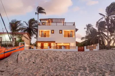 O edifício onde a villa está situado