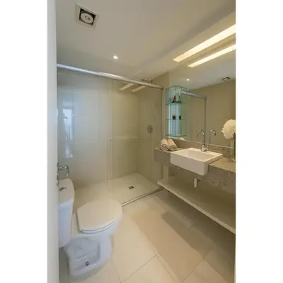 Uma casa de banho em 1403 Landscape Torre Platinum - cobertura