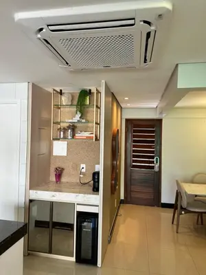 A cozinha ou kitchenette de Manhattan Beach Aquiraz Riviera