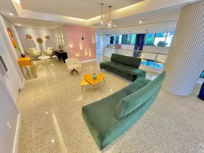 Uma área de estar em Hotel na Beira Mar de Fortaleza