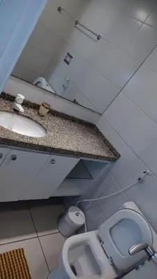 Uma casa de banho em Terraços do Atlântico - Apto Beira Mar Fortaleza