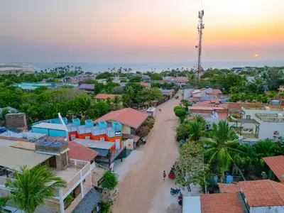 O nascer ou o pôr do sol visto a partir do hotel