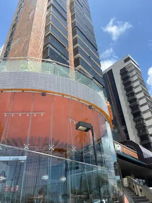 O edifício onde o aparthotel está situado