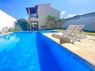 A piscina em ou perto de Casa de Praia Em Aguas Belas 3 suites