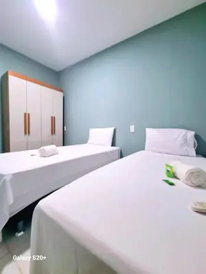 Uma cama ou camas num quarto em Brisa & Mar do Preá-700 m da praia e 12 km de Jeri