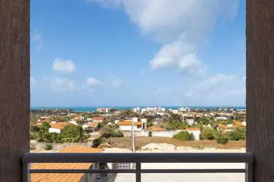 Uma vista do mar geral ou uma vista do mar a partir do apartamento