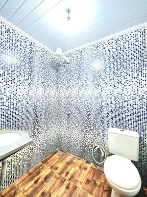 Uma casa de banho em Chalé Verdelândia Guaramiranga - Casa com piscina na Serra