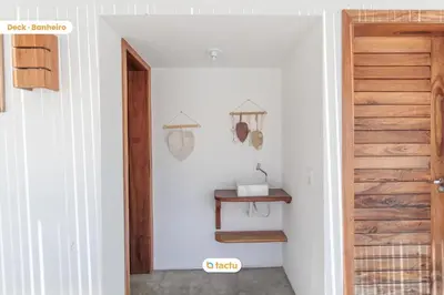 Uma casa de banho em Apto c/ churrasqueira no Pontal do Maceió Tactu