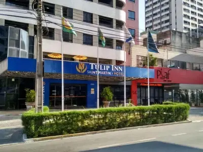 O edifício onde o apartamento está situado