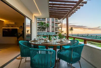 Uma varanda ou terraço em Apartamento de Luxo Beira Mar - Praia do Cumbuco
