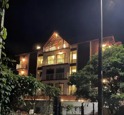 O edifício onde o aparthotel está situado