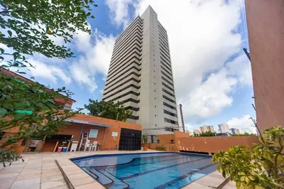 A piscina em ou perto de Apartamento Perto da BEIRA MAR.