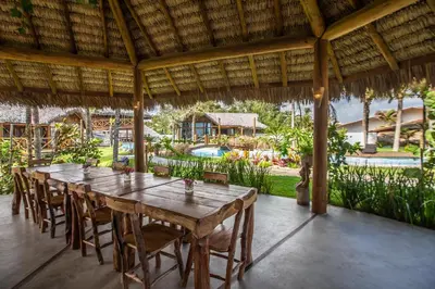 Um restaurante ou outro lugar para comer em Rancho Noé Cumbuco