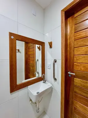 Uma casa de banho em Pousada du Vento