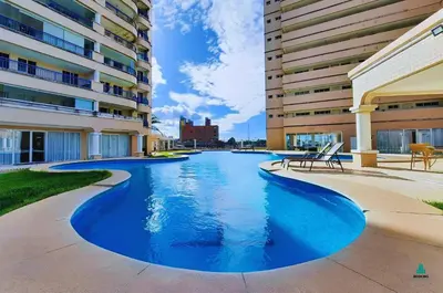 A piscina em ou perto de Beach Village Vista Mar by Holiday Stays