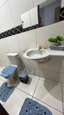 Uma casa de banho em Apartamento completo e central! Casa Rute!