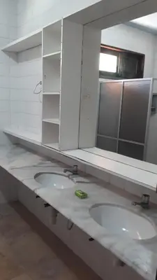 Uma casa de banho em OCEANO