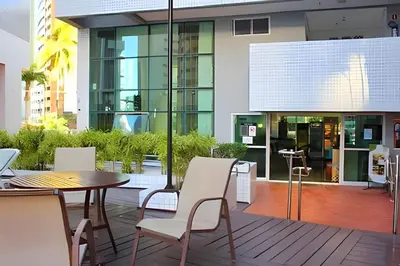 A planta de Apartamento em Beach Class Praia de Iracema Por CasAmarInn