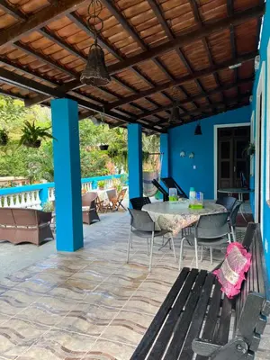 A piscina em ou perto de Casa Sítio Beija Flor