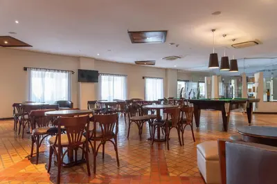 Um restaurante ou outro lugar para comer em Vila Galé Fortaleza