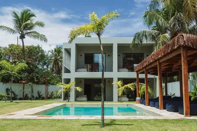 A piscina em ou perto de Luau Hotel