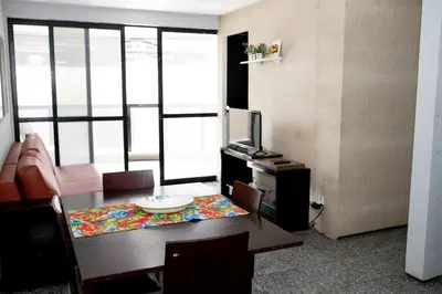 Uma área de estar em flat 202 Atlantico residence
