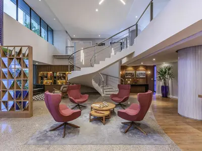 Uma área de estar em Mercure Fortaleza Meireles