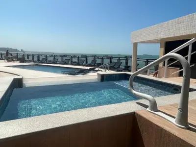 A piscina em ou perto de Vista Incrível IATE Plaza 17