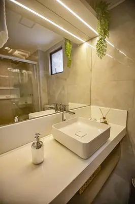Uma casa de banho em Flat Hotel Mercure