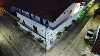 O edifício onde o hotel está situado