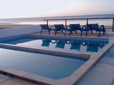 A piscina em ou perto de Aloha pousada & restaurante
