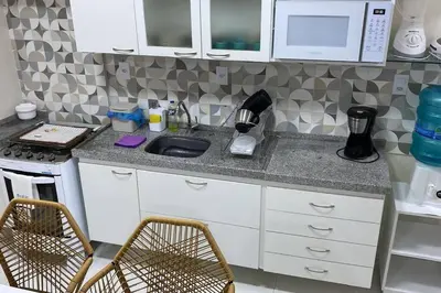 A cozinha ou kitchenette de Novo-aconchegante, moderno-lindo