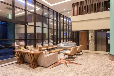 Uma área de estar em Hotel Brasil Tropical