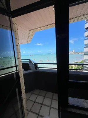 Uma varanda ou terraço em 952B Golden Flat Fortaleza