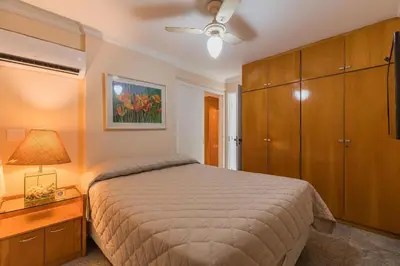 Uma cama ou camas num quarto em Náutico #604 - Espaço e Conforto por Carpediem