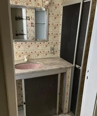 A planta de apartamento mobiliado praia do futuro 200m da praia