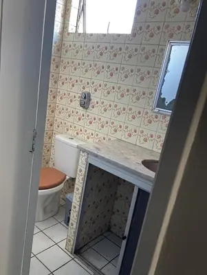 Uma casa de banho em apartamento mobiliado praia do futuro 200m da praia