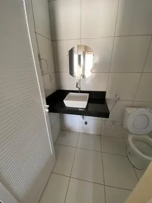 Uma casa de banho em Chico Caranguejo da Baleia