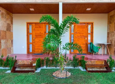 Um jardim no exterior de Windland Pousada Kite Center