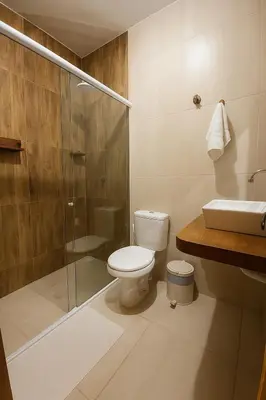 Uma casa de banho em Pousada o pescador