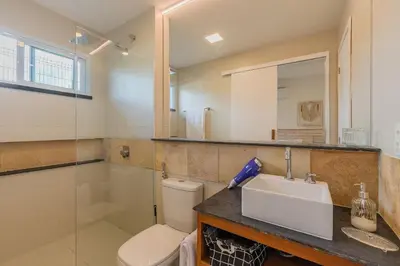 Uma casa de banho em Kite Star - Apartamento no Cumbuco por Carpediem