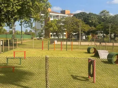 A área de jogos para crianças em Apart Resort Catu Lake Catu Like