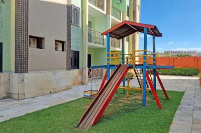 A área de jogos para crianças em Crystal Park #206 - Quádruplo por Carpediem