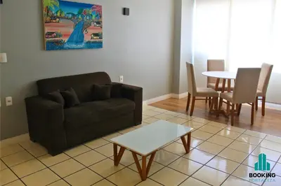 Uma área de estar em Estoril Praia de Iracema
