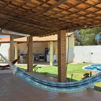 Suítes Privativas à 100m da Praia 